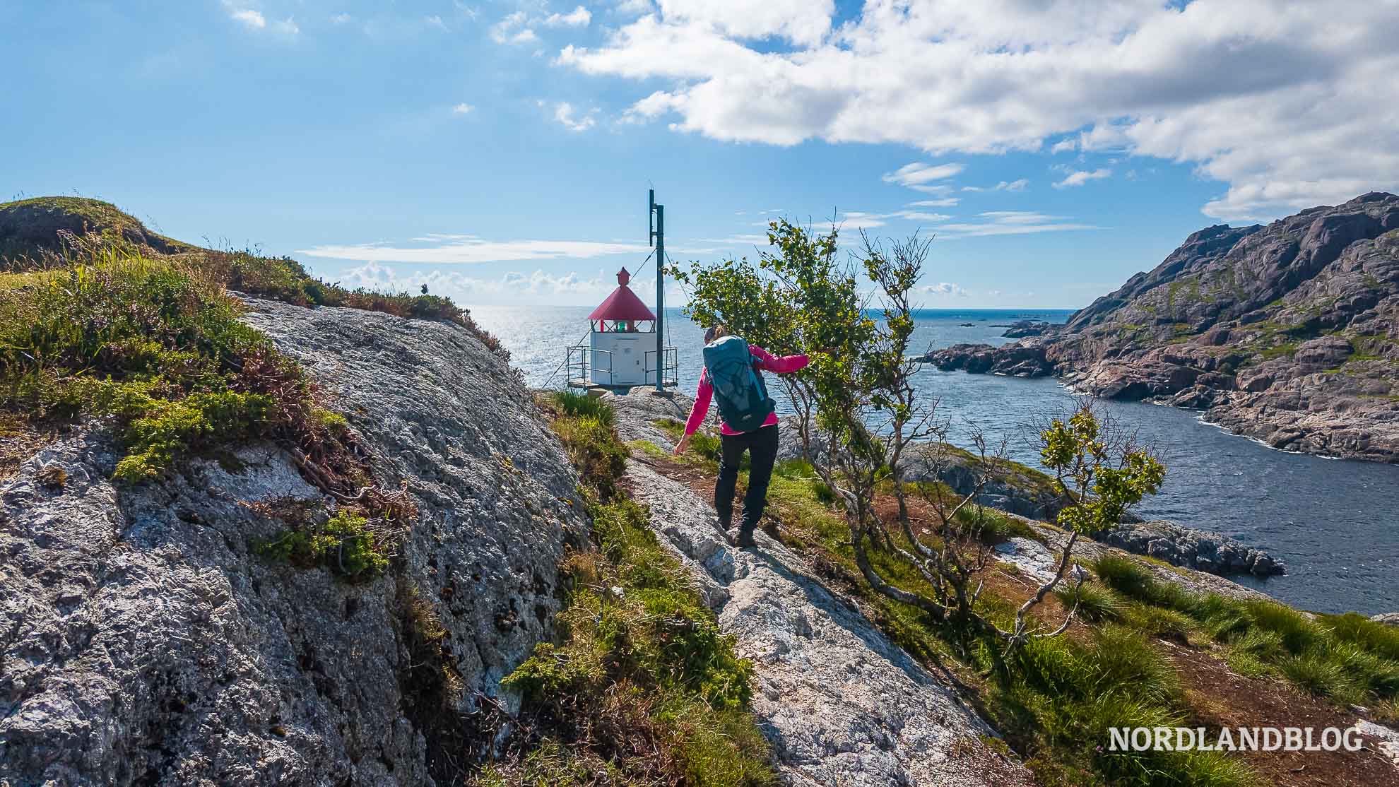 Conny am Leuchtfeuer Wanderung Brufjellhalene Ana-Sira Norwegen