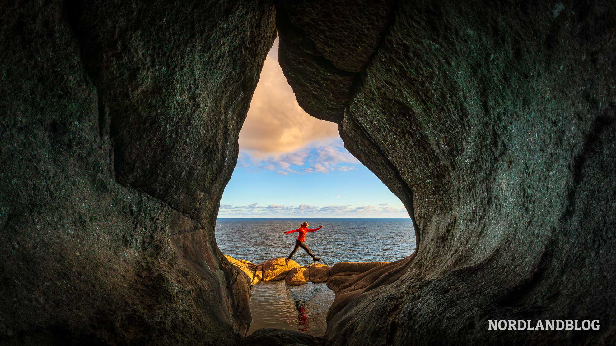 Grotte im Brufjell Ana-Sira Norwegen